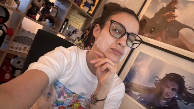 Full leaked Laure valee page private onlyfans photo