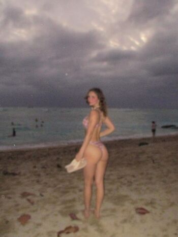 Full leaked Lauren johnson private onlyfans photo