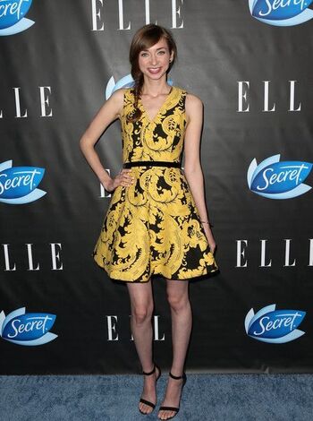 Full leaked Lauren lapkus private onlyfans photo