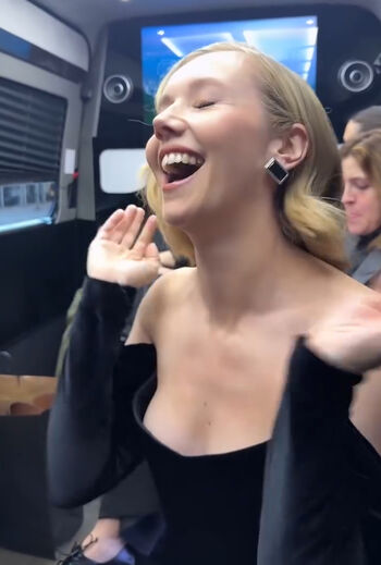 Full leaked Lauren lyle private onlyfans photo