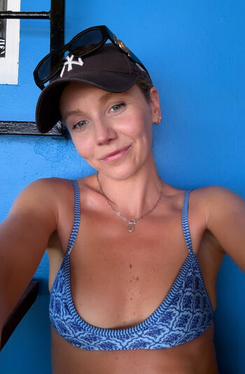 Full leaked Lauren lyle private onlyfans photo