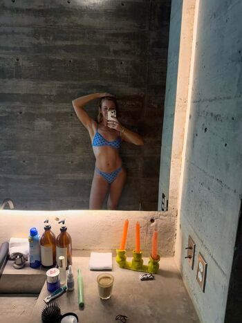 Full leaked Lauren lyle private onlyfans photo