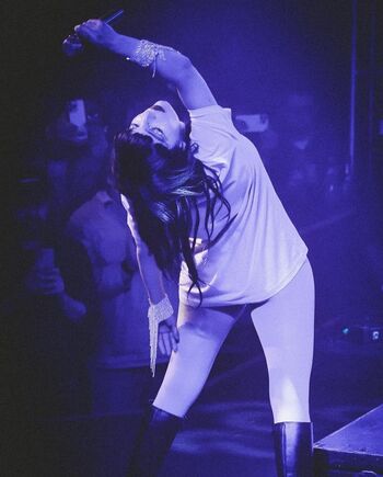 Lauren Mayberry