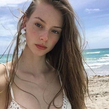 Full leaked Laurendegraaf private onlyfans photo