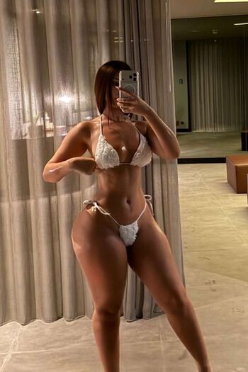 Full leaked Laurgmzz page private onlyfans photo