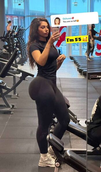 Full leaked Laurgmzz private onlyfans photo