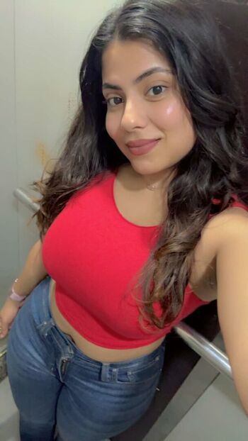 Full leaked Lavanya pandiya private onlyfans photo