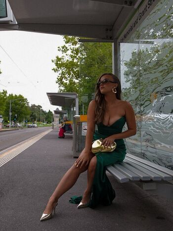 Full leaked Lavender baj private onlyfans photo