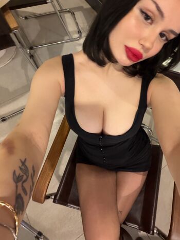 Full leaked Layda trkstn private onlyfans photo