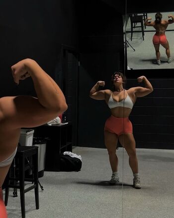 Full leaked Layla wilde private onlyfans photo