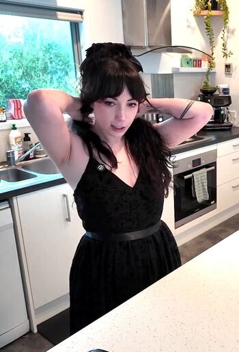 Full leaked Layna lazar private onlyfans photo