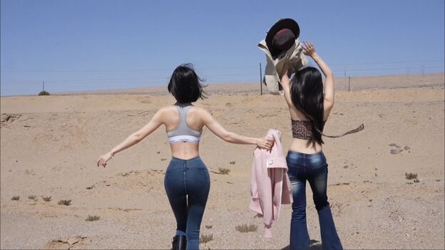 Full leaked Lazysister mei private onlyfans photo