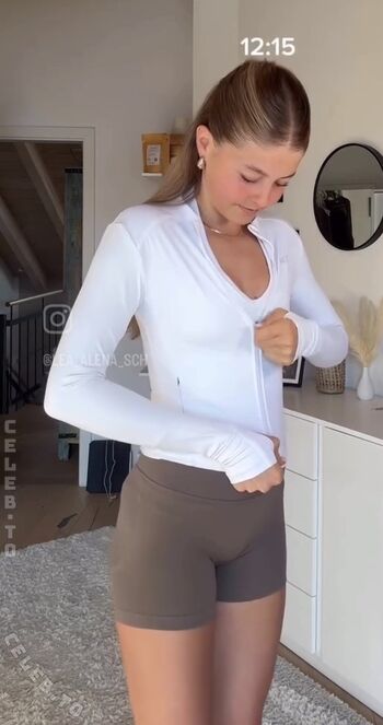 Full leaked Lea alena private onlyfans photo