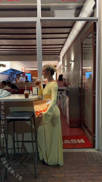 Full leaked Lea breuer page private onlyfans photo