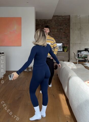 Full leaked Lea breuer private onlyfans photo