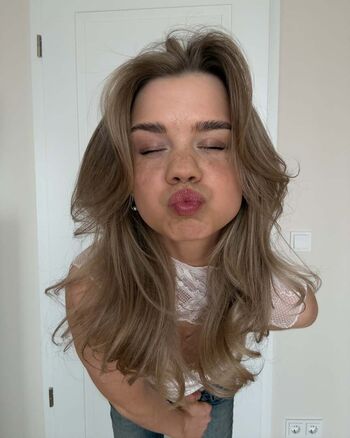 Full leaked Lea pietsch private onlyfans photo