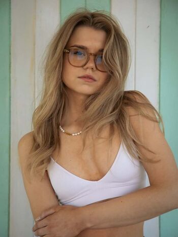 Full leaked Lea pietsch private onlyfans photo