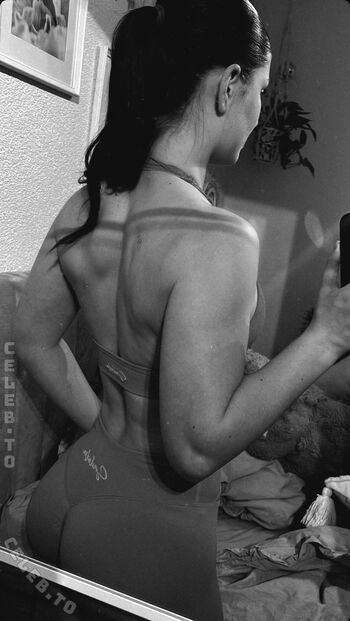 Full leaked Lea viktoria private onlyfans photo