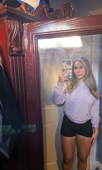 Full leaked Leafsnlifts page private onlyfans photo