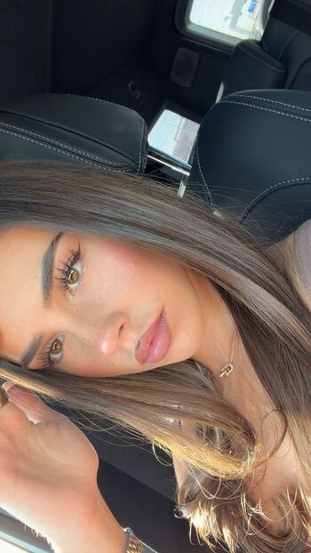 Full leaked Leah halton page private onlyfans photo