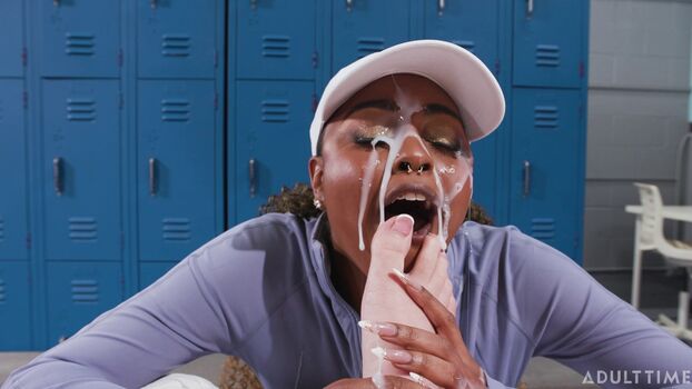 Full leaked Leah hayes page private onlyfans photo