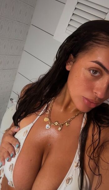 Full leaked Leah treanor private onlyfans photo