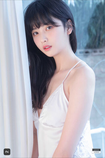 Full leaked Leehee express page private onlyfans photo