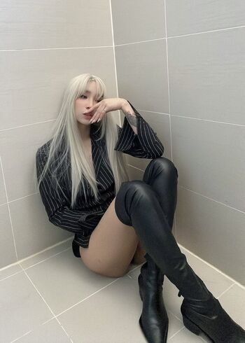 Full leaked Leezipotato private onlyfans photo