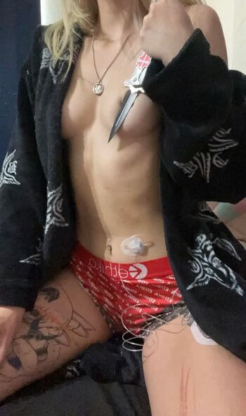 Full leaked Left fordread page private onlyfans photo