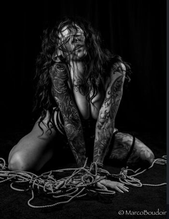 Full leaked Leigh wolfe private onlyfans photo