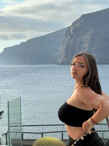 Full leaked Leila hussein private onlyfans photo