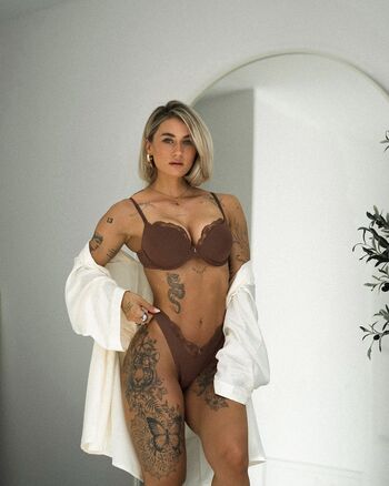 Full leaked Lena ajoy private onlyfans photo