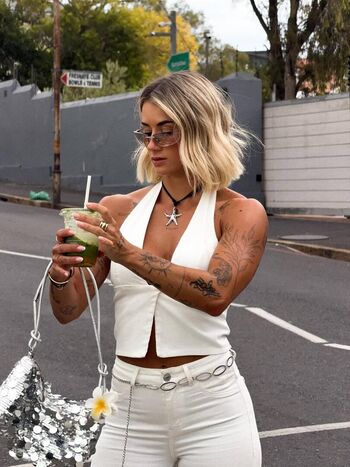 Full leaked Lena ajoy private onlyfans photo