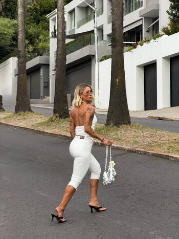 Full leaked Lena ajoy private onlyfans photo