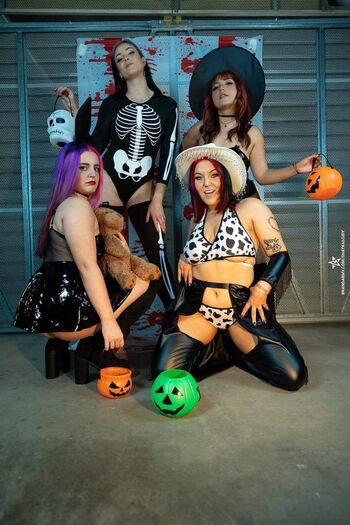 Full leaked Lena kross page private onlyfans photo