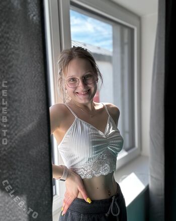 Full leaked Lena pichler private onlyfans photo