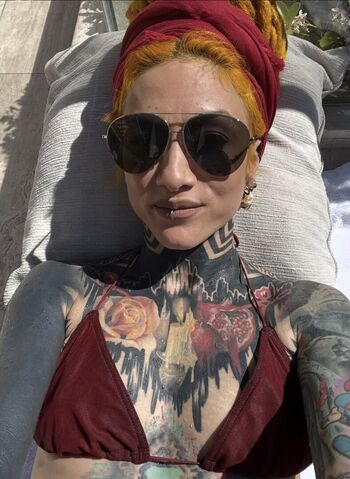 Full leaked Lena scissorhands page private onlyfans photo