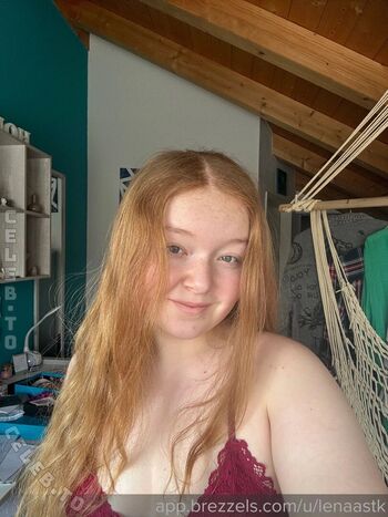 Full leaked Lenaa stk  page private onlyfans photo