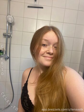 Full leaked Lenaa stk private onlyfans photo