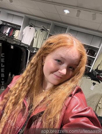 Full leaked Lenaa stk private onlyfans photo