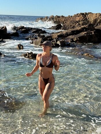 Full leaked Lenaajoy private onlyfans photo