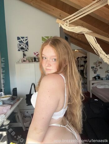 Full leaked Lenaastk page private onlyfans photo