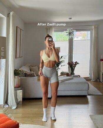 Full leaked Lenaknk private onlyfans photo