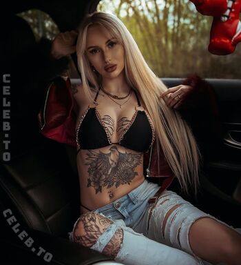 Full leaked Lenaxfz private onlyfans photo