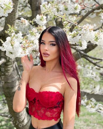 Full leaked Leonie strebl private onlyfans photo