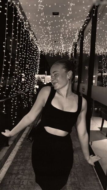 Full leaked Leoobalys page private onlyfans photo