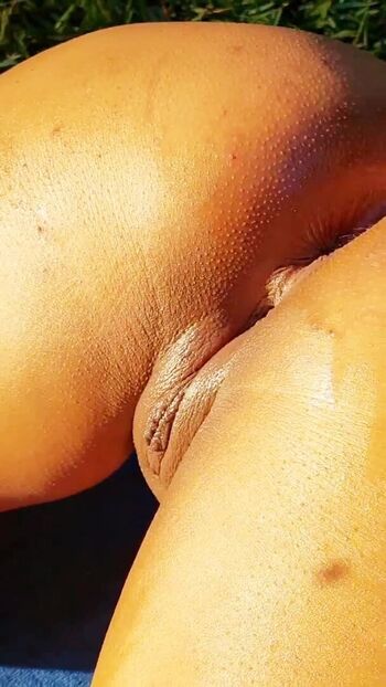 Full leaked Leroux vf private onlyfans photo