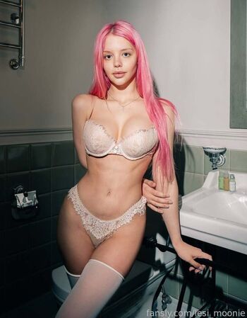 Full leaked Lesimooni private onlyfans photo