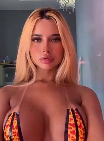 Full leaked Leticia castilho private onlyfans photo