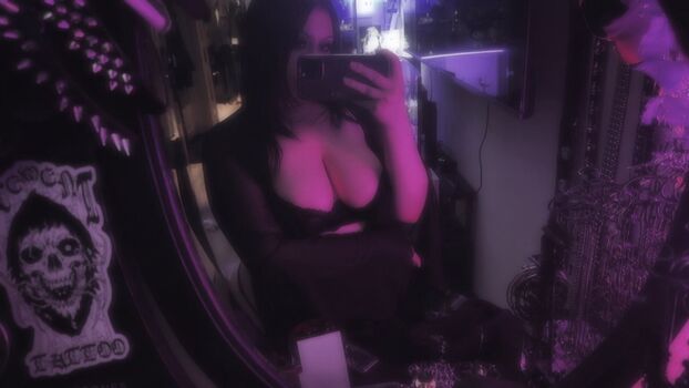 Full leaked Leticious private onlyfans photo